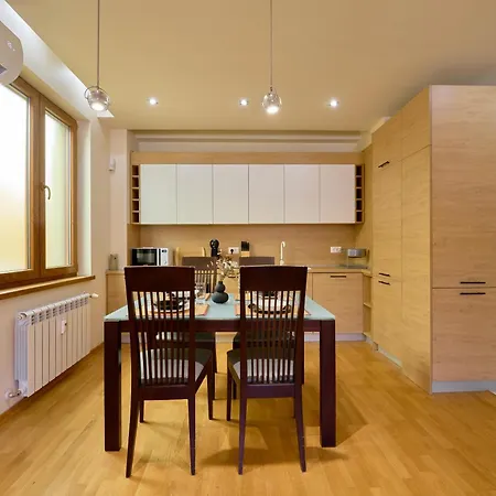 Splendid 2bdrm Apartamento Sófia
