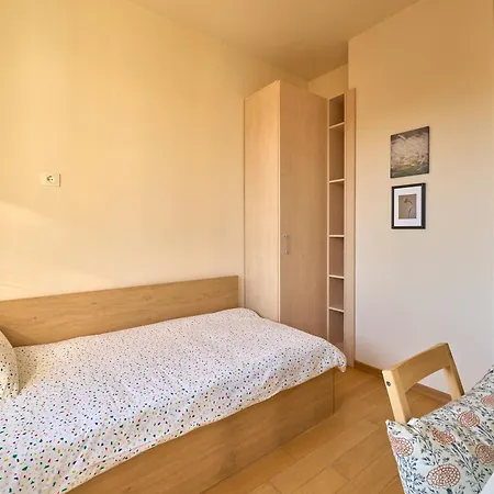 Splendid 2bdrm *
